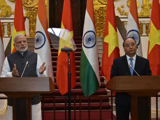 indiavietnamsign12agreements